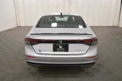 2023 Honda Accord, $27999. Photo 6