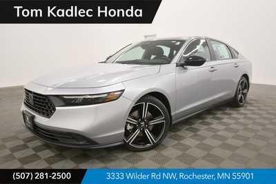 2023 Honda Accord, $27999. Photo 1