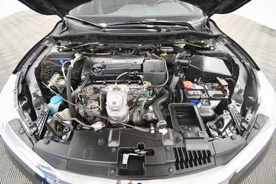2017 Honda Accord, $13499. Photo 11