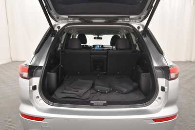 2024 Mitsubishi Outlander, $24999. Photo 7