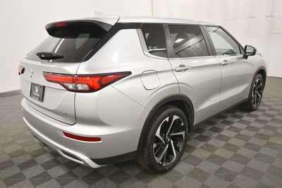 2024 Mitsubishi Outlander, $24999. Photo 8