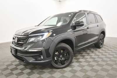 2022 Honda Pilot, $37999. Photo 2