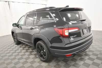 2022 Honda Pilot, $37999. Photo 5