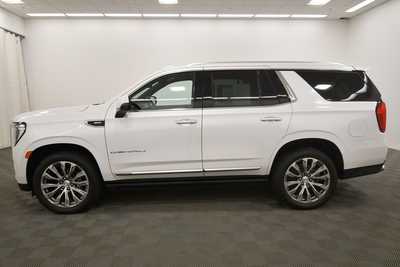 2022 GMC Yukon, $55999. Photo 4