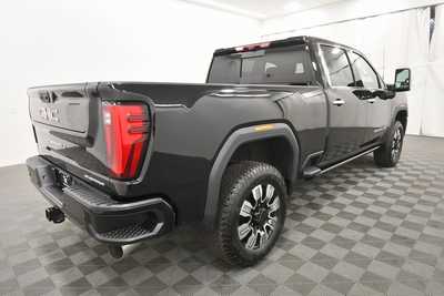 2024 GMC 2500 Crew Cab, $73999. Photo 7