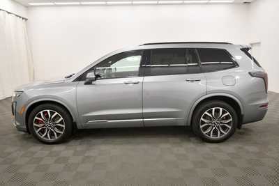 2023 Cadillac XT6, $40999. Photo 4