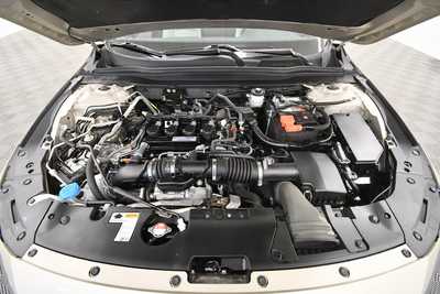 2018 Honda Accord, $21999. Photo 11