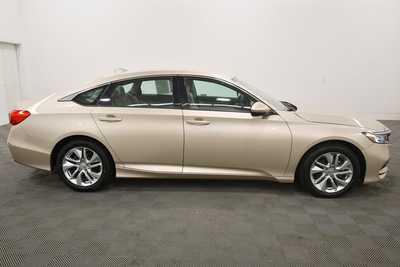 2018 Honda Accord, $21999. Photo 8