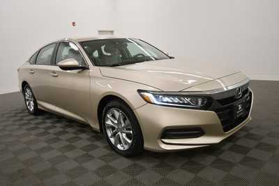 2018 Honda Accord, $21999. Photo 9