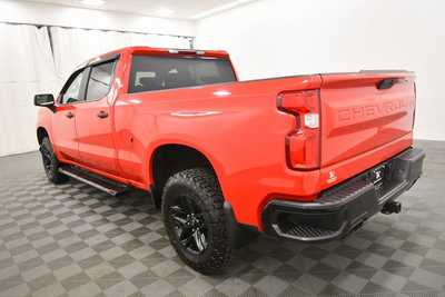 2021 Chevrolet 1500 Crew Cab, $35499. Photo 5