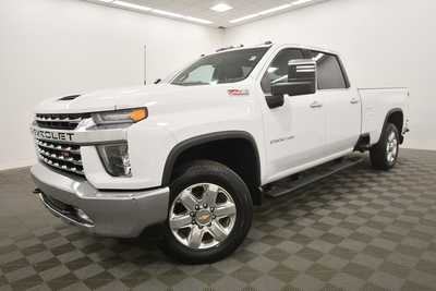 2023 Chevrolet 2500 Crew Cab, $59999. Photo 2