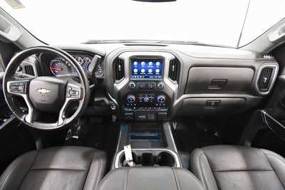 2023 Chevrolet 2500 Crew Cab, $59999. Photo 3