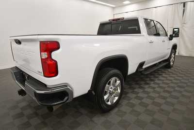 2023 Chevrolet 2500 Crew Cab, $59999. Photo 8