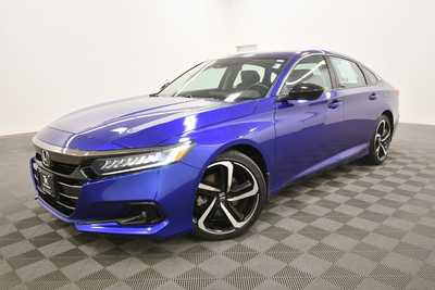 2022 Honda Accord, $27999. Photo 2