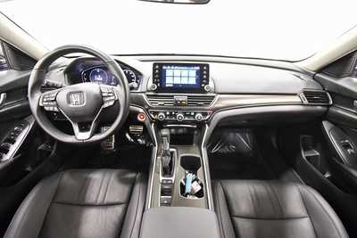 2022 Honda Accord, $27999. Photo 3