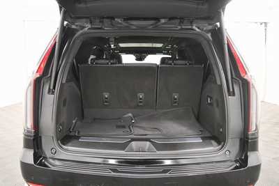 2023 Cadillac Escalade, $73999. Photo 7