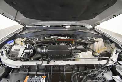 2021 Ford Explorer, $37999. Photo 12