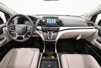2026 Honda Odyssey, $45775. Photo 10