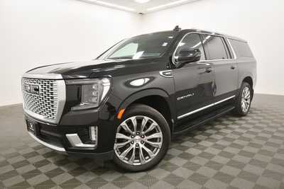 2023 GMC Yukon XL, $67999. Photo 2