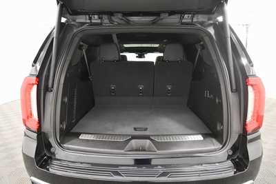 2023 GMC Yukon XL, $67999. Photo 7