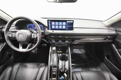 2023 Honda Accord, $31999. Photo 3