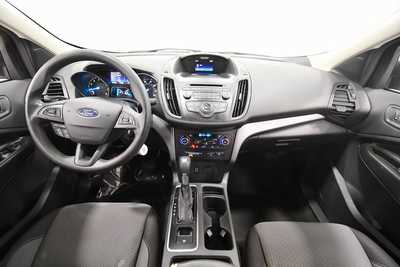 2017 Ford Escape, $7999. Photo 3