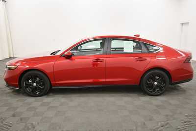 2024 Honda Accord, $25999. Photo 4