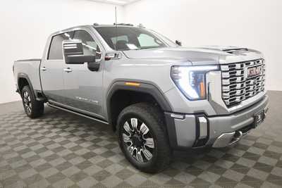 2024 GMC 2500 Crew Cab, $70999. Photo 10