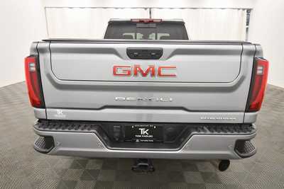2024 GMC 2500 Crew Cab, $70999. Photo 6