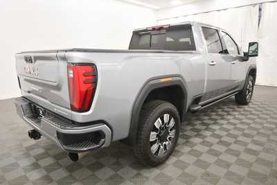 2024 GMC 2500 Crew Cab, $70999. Photo 8