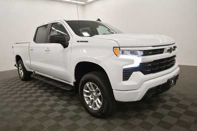 2022 Chevrolet 1500 Crew Cab, $39999. Photo 10