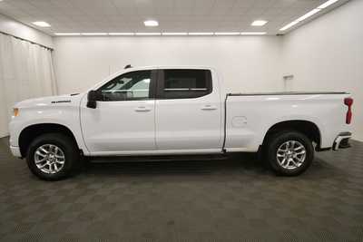 2022 Chevrolet 1500 Crew Cab, $39999. Photo 4