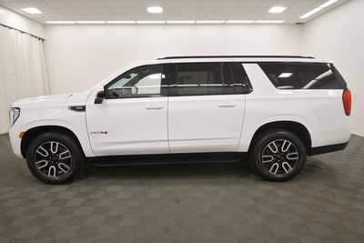 2023 GMC Yukon XL, $58499. Photo 4