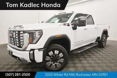 2024 GMC 2500 Crew Cab, $72999. Photo 1
