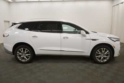 2023 Buick Enclave, $36499. Photo 9