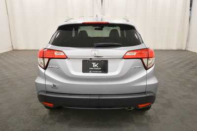 2019 Honda HR-V, $16999. Photo 6
