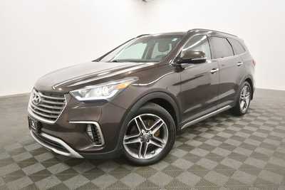 2017 Hyundai Santa Fe, $11999. Photo 2
