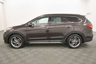 2017 Hyundai Santa Fe, $11999. Photo 4
