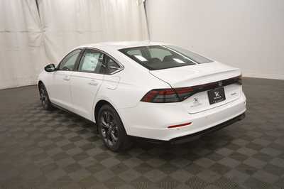2025 Honda Accord, $34750. Photo 5