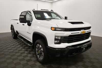 2024 Chevrolet 2500 Crew Cab, $55699. Photo 10