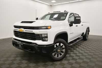 2024 Chevrolet 2500 Crew Cab, $55699. Photo 2