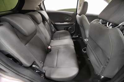 2022 Honda HR-V, $21999. Photo 12