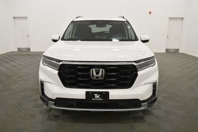 2023 Honda Pilot, $41999. Photo 11