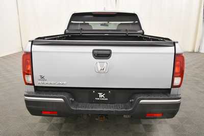 2017 Honda Ridgeline, $21999. Photo 6