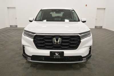 2025 Honda Pilot, $43995. Photo 11