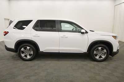 2025 Honda Pilot, $43995. Photo 9
