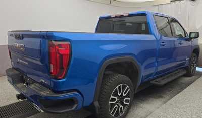 2024 GMC 1500 Crew Cab, $55500. Photo 3
