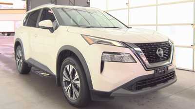 2023 Nissan Rogue, $25885. Photo 2