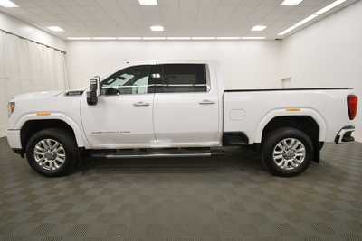 2023 GMC 3500 Crew Cab, $61999. Photo 4