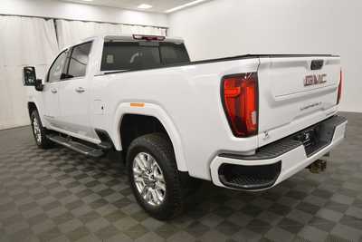 2023 GMC 3500 Crew Cab, $61999. Photo 5